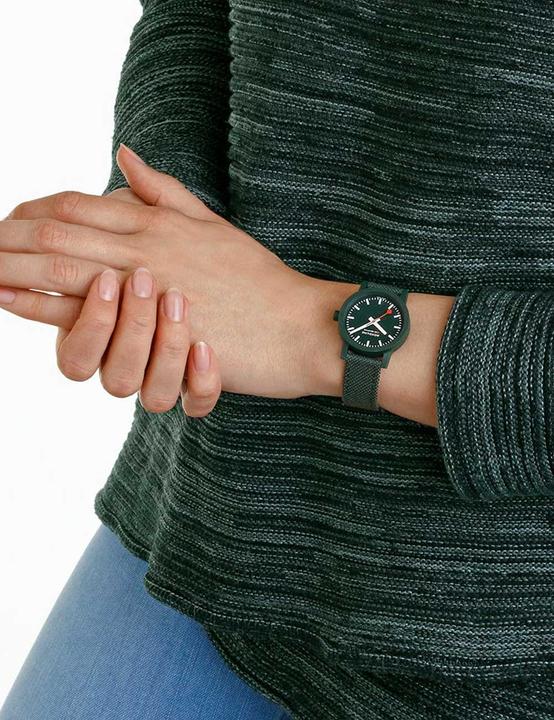Actual product image Mondaine Essence (Analogue wristwatch, 32 mm)