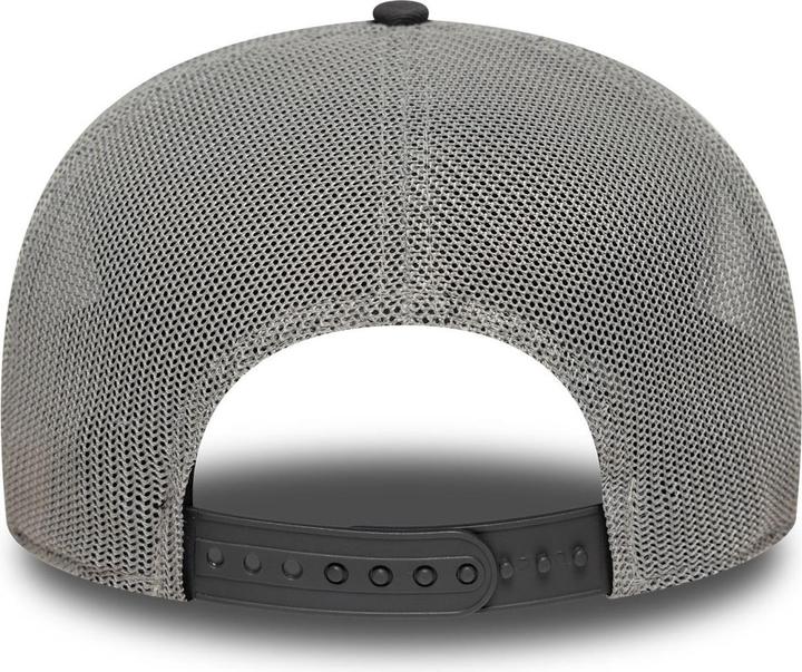 Actual product image New Era 9Seventy Stretch-Snap Trucker Cap - Chicago Bulls