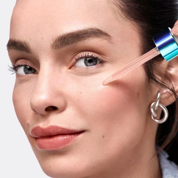 Actual product image L'Oréal Paris Bright Reveal (30 ml)
