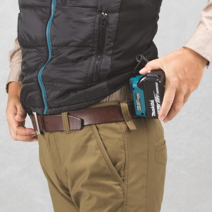 Actual product image Makita DCV200Z (XXL)