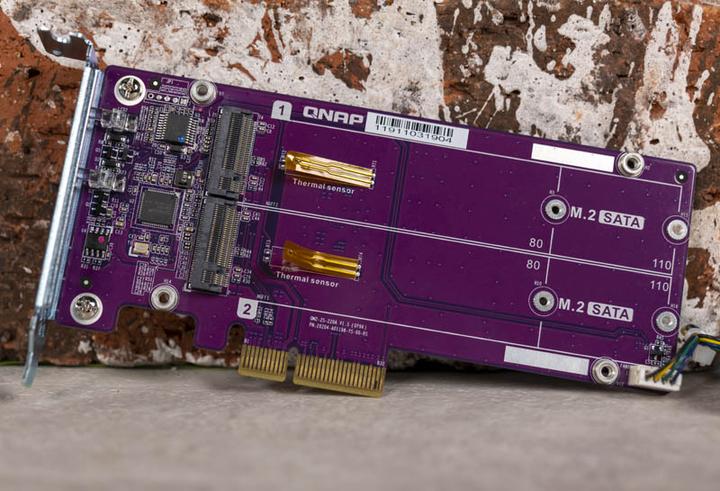 Produktbild QNAP QM2-2S-220A