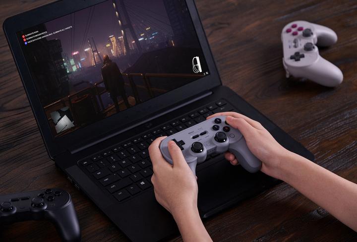 Produktbild 8bitdo Pro2 (Android, iOS, Switch, Steam Machine, PC, Raspberry Pi 3)