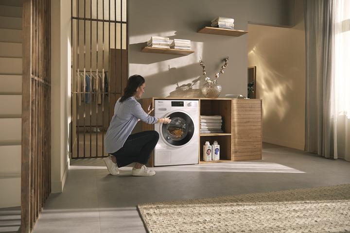 Actual product image Miele WWB380 WPS 125 Edition (8 kg, Right)