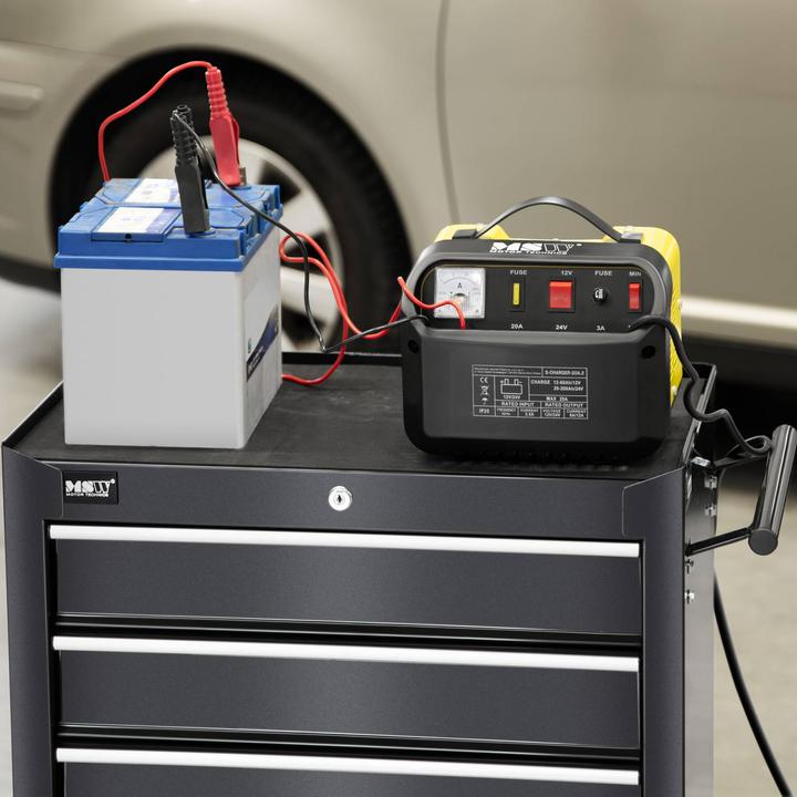 Produktbild MSW Autobatterie Ladegerät Kfz Pkw Ladegerät Batterie 12 24 V 8 12 A Werkstatt (12V, 24V, 12 A)