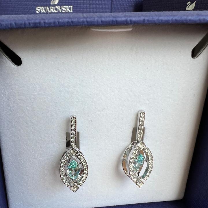 Produktbild Swarovski Ohrstecker Sparkling Dance 5515987 (Metall rhodiniert)