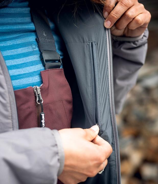 Actual product image Penguin Pinneco Isolations Jacke (L)