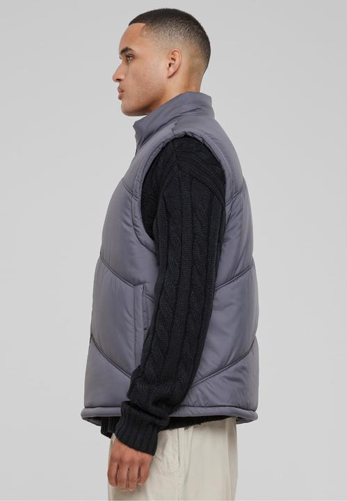 Actual product image Urban Classics Arrow Puffer Vest (4XL)