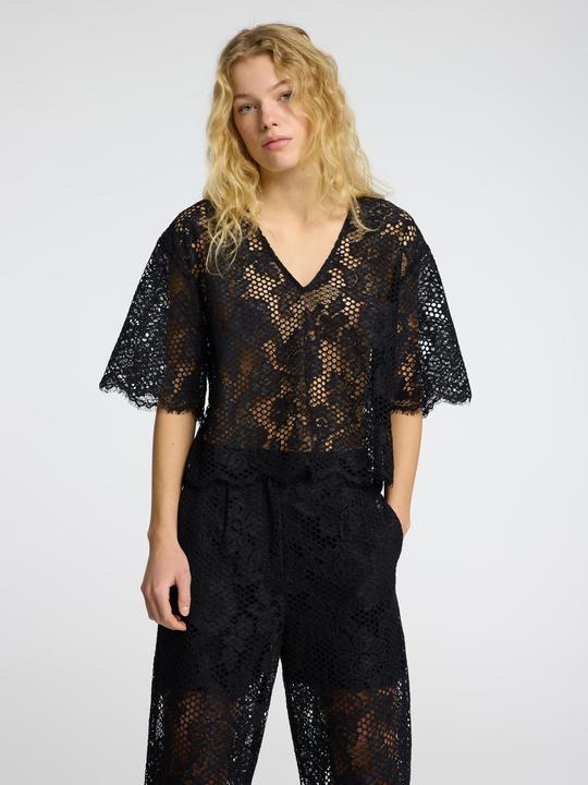 Immagine prodotto Selected Femme Top in pizzo con vestibilità cropped (38)