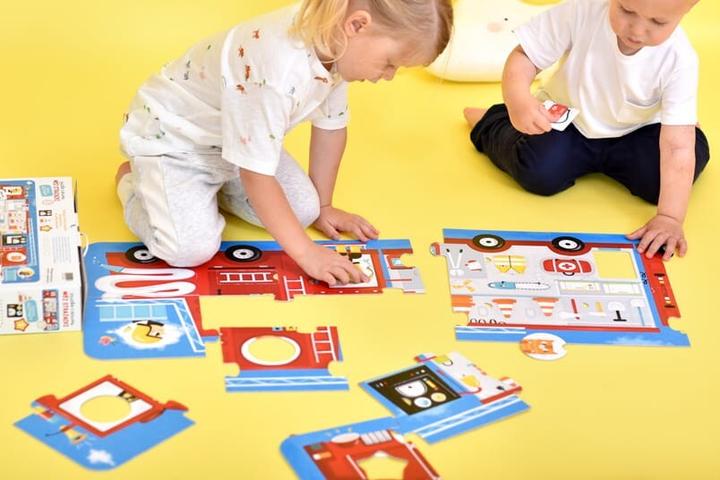 Produktbild Czuczu Puzzle mit einem Loch Feuerwehrauto 23 Elemente (23 Teile)