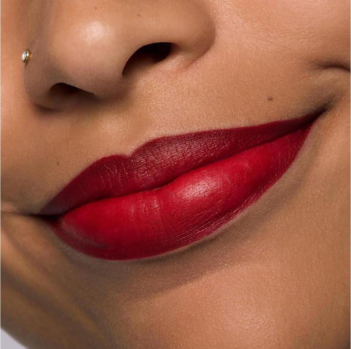 Produktbild essence THE slim STICK (109 Burgundy Bliss)