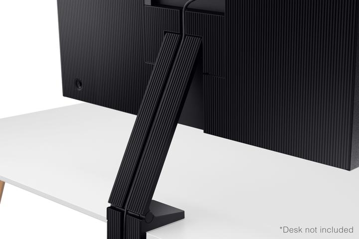 Actual product image Samsung Space 32 SR750 (3840 x 2160 Pixels, 32")