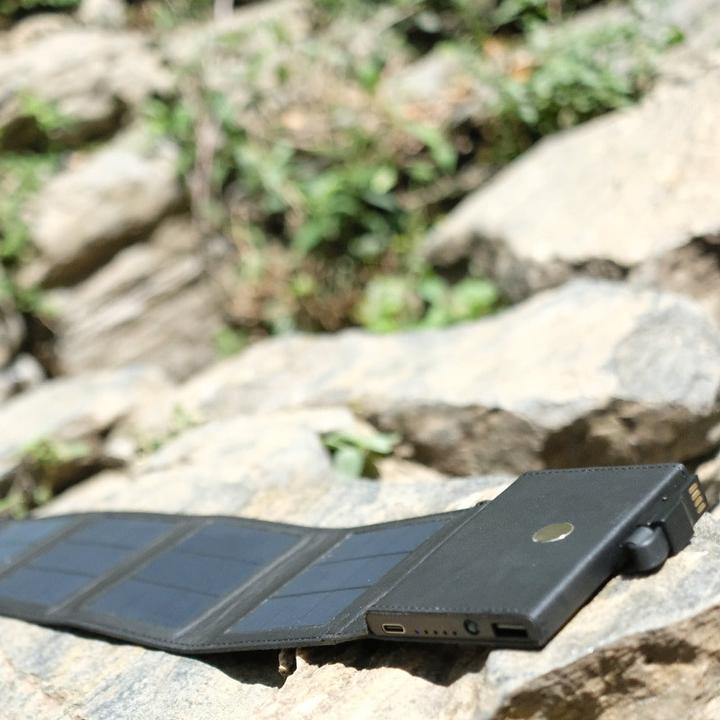 Produktbild Sunslice Tragbares 4W Photon-Solar-Ladegerät (4 W, 0.22 kg)