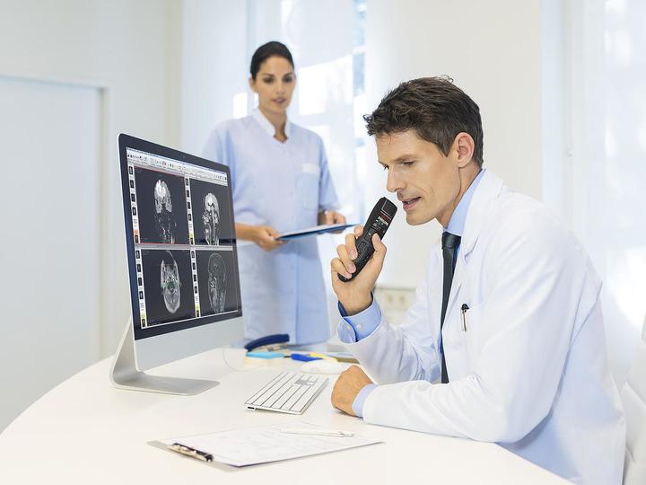 Actual product image Philips SpeechMike Premium Air SMP4010