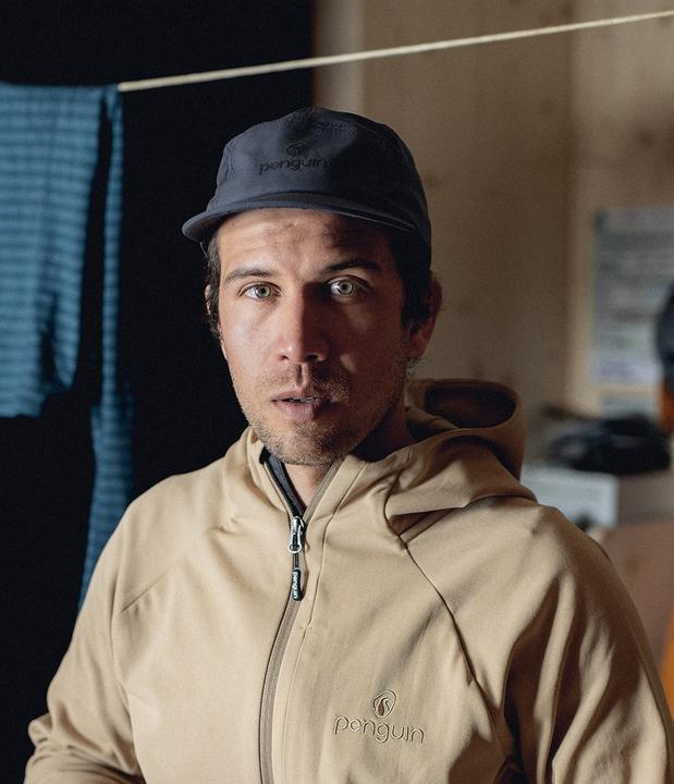 Actual product image Penguin Uptrack 5-Panel Cap (L, XL)