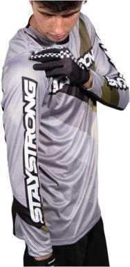 Actual product image Stay Strong Chevron (XL)