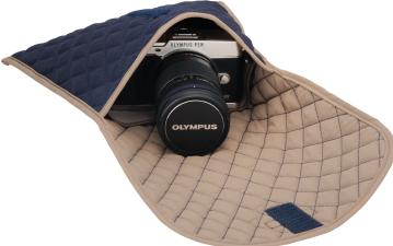 Actual product image Olympus CS-43 DBL Quilt bag for OM-D / PEN (Camera case)