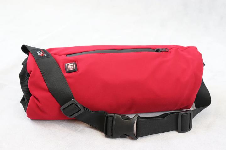 Actual product image Outchair - Muff In Handwärmer (rot)