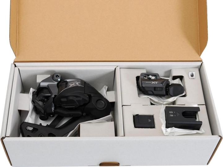 Actual product image Shimano XT Di2 Upgrade Kit (12-speed)