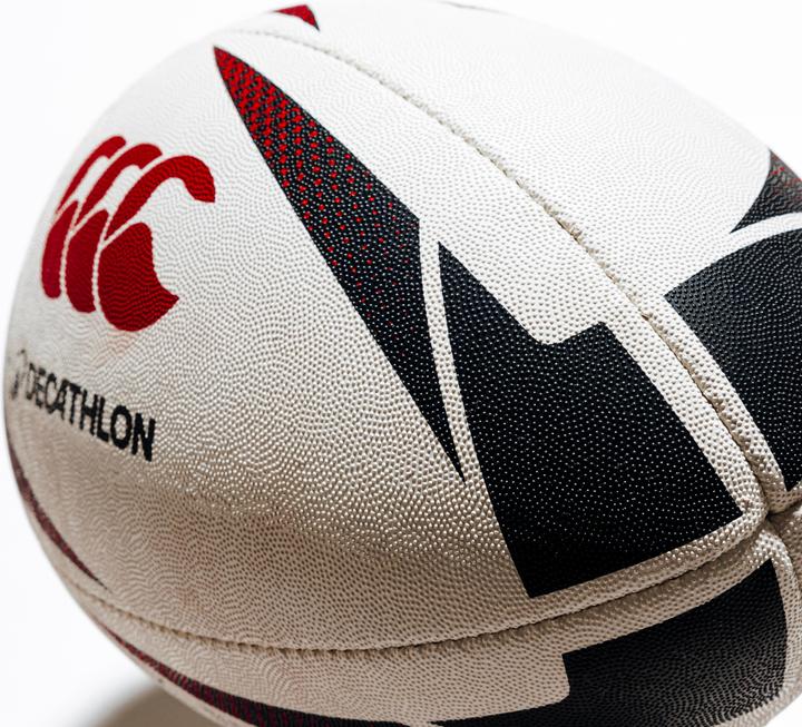 Image du produit Offload Rugby Ball Ballon d'entraînement Taille 4 - Canterbury noir/rouge