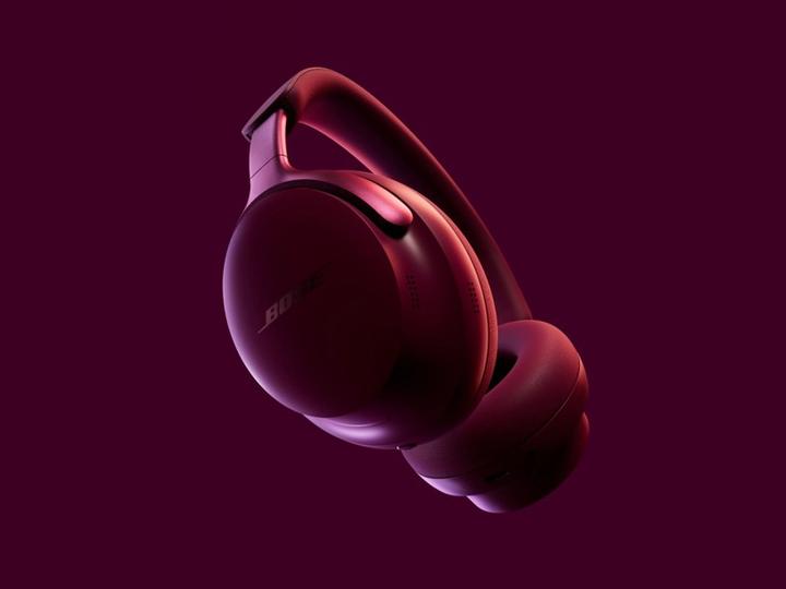 Produktbild Bose QuietComfort Ultra (ANC, 24 h, Kabellos, Kabelgebunden)