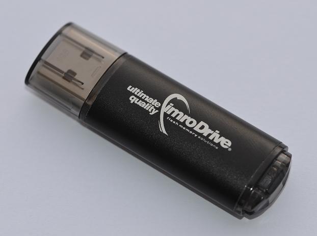 Image du produit IMRO BLACK/16G Lecteur flash USB 16 Go USB Type-A/Lightning 2.0 - 16 Go (16 Go, USB-A)