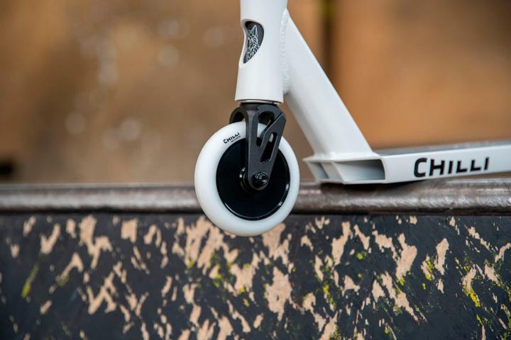 Actual product image Chilli Scooter Archie Cole