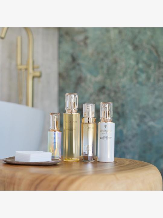 Actual product image Clé de Peau Beauté Firming Serum Supreme (40 ml)