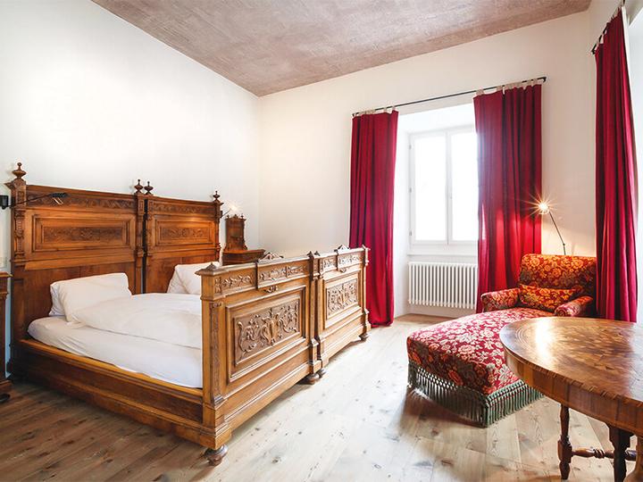 Produktbild Smartbox 1 Übernachtung im historischen Charme des 3*-Hotels Albrici in Graubünden (2 Pers.)
