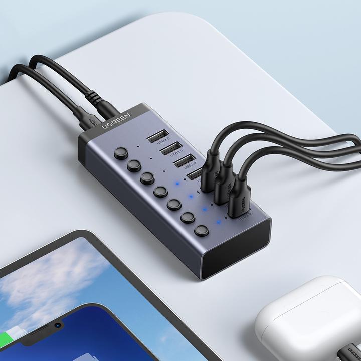 Produktbild Ugreen multifunction HUB 7in1 (USB-C, 8 Ports)