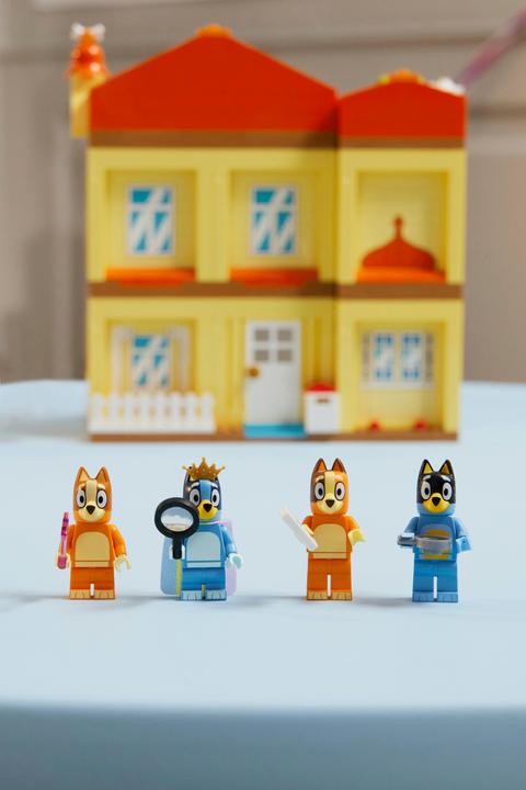 Actual product image LEGO Bluey's house (11203, LEGO Bluey)