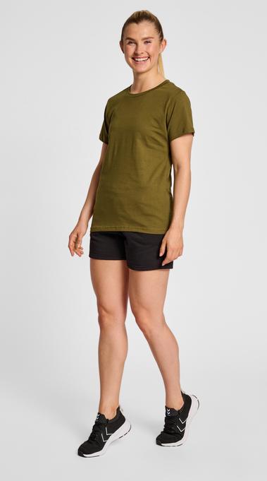 Actual product image hummel Red Heavy T-Shirt S/S Woman (M)