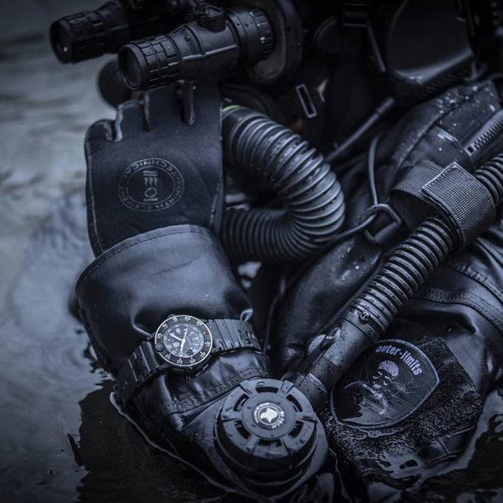 Immagine prodotto Luminox Navy Seal Originale Heritage 3000h (Orologio sub, 43 mm)