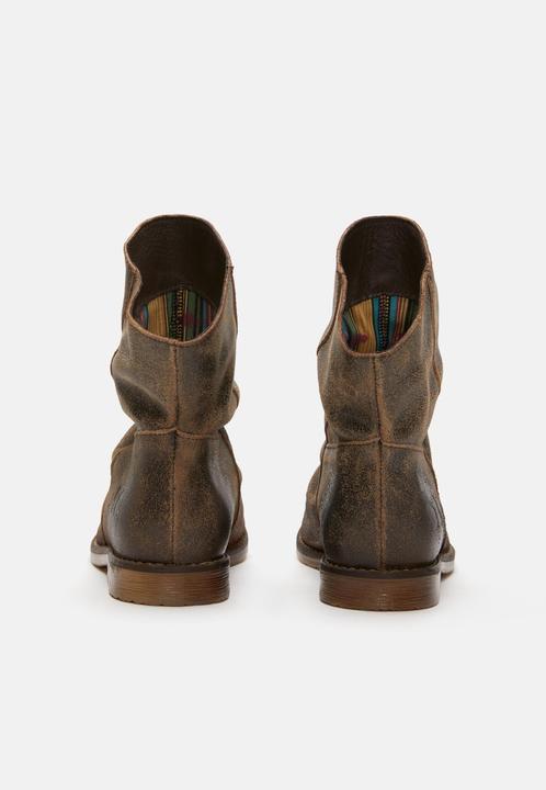Actual product image Felmini Clash 8114, the ankle-high ankle boots made from soft leather with a vintage finish, exude a (41)