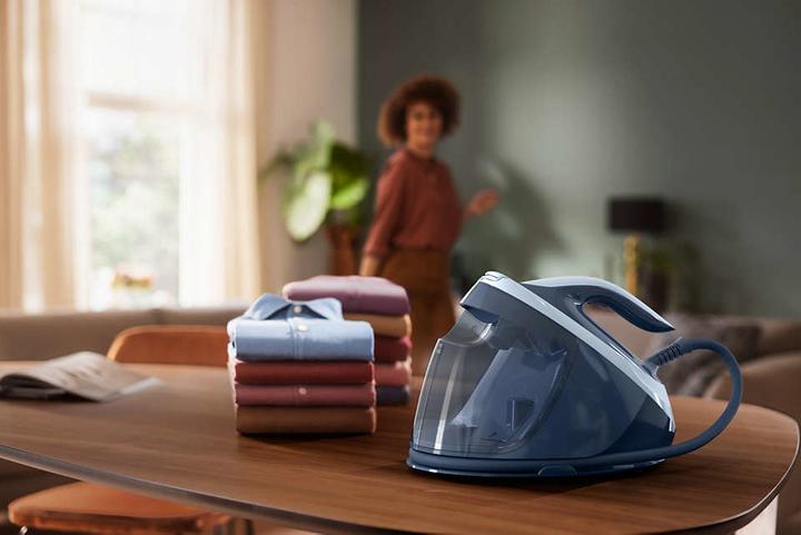 Produktbild Philips 7000 series PSG7030/21 (2100 W, 600 g/min)