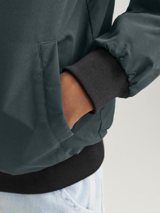 Produktbild Jack & Jones Jjgreat B2s Bomber Jacket Ln Jnr (152)