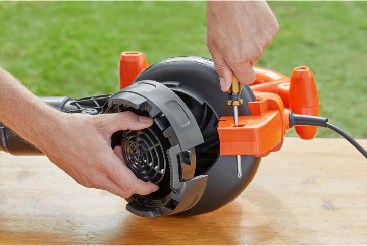 Actual product image Black & Decker BEBLV260-QS (Electrical connection, Leaf vacuums, Vacuum cleaners & blowers, Leaf blower)