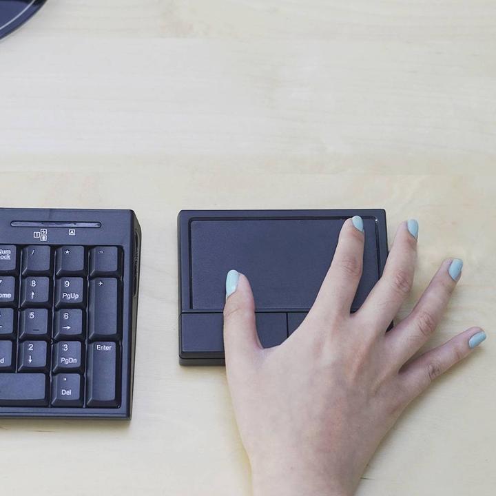 Image du produit Perixx PERIPAD-704, grand pavé tactile sans fil, noir (DE, Sans fil)
