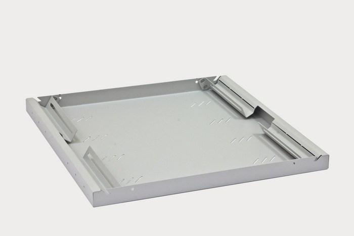 Produktbild Triton Rack-Shelf (belüftet)