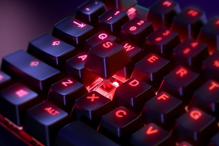Produktbild SteelSeries Apex 7 (DE, Kabelgebunden)