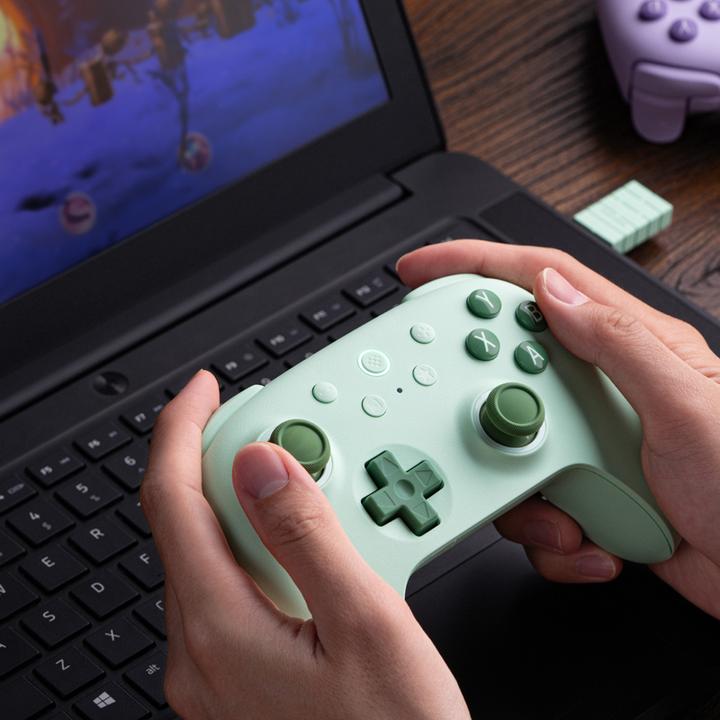 Actual product image 8bitdo Ultimate 2C Wireless (peach/light yellow, for Windows & Android) (Windows, Android)