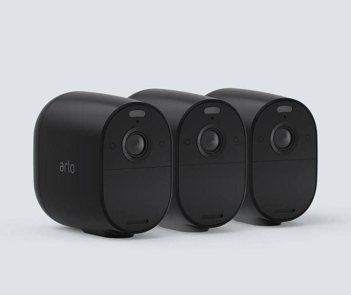 Image du produit Arlo Essential Spotlight, pack de 3 caméras, noires (1920 x 1080 Pixels)