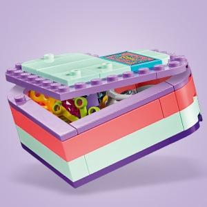Actual product image LEGO Emma's summer heart box (41385, LEGO Friends)