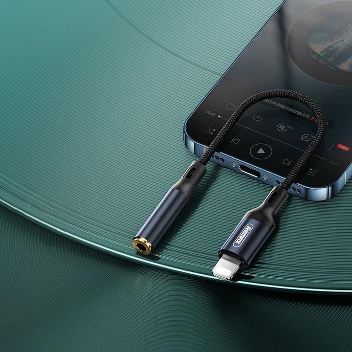 Actual product image Remax Sury Series adapter Lightning - mini jack 3.5mm 0.13m graphite (RL-LA13i) (0.13 m)