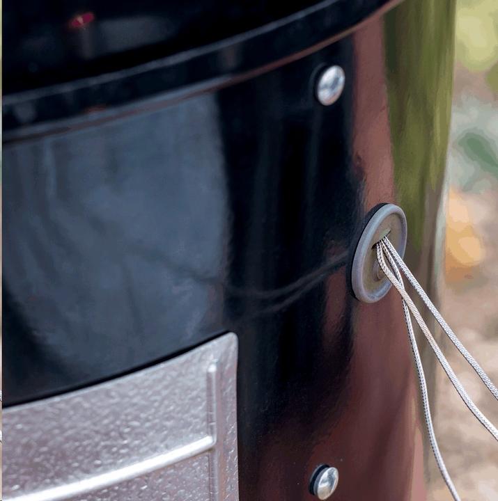 Actual product image Weber Smokey Mountain Cooker (57 cm)