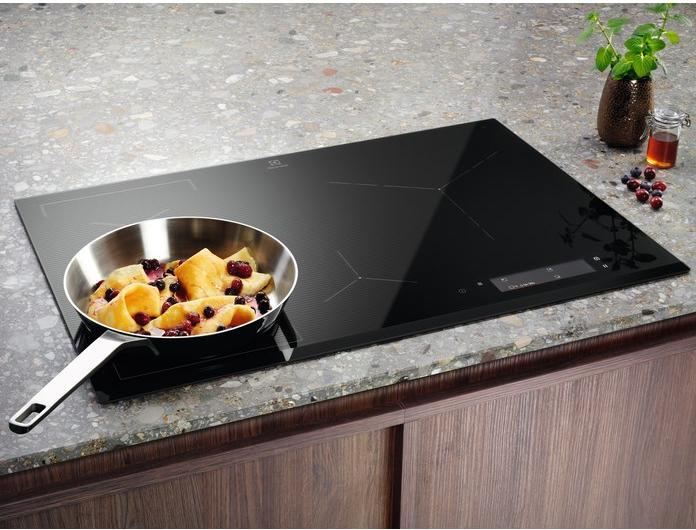Produktbild Electrolux EIS84486 Schwarz Integriert 80 cm Zonen-Induktionskochfeld 4 Zone(n)