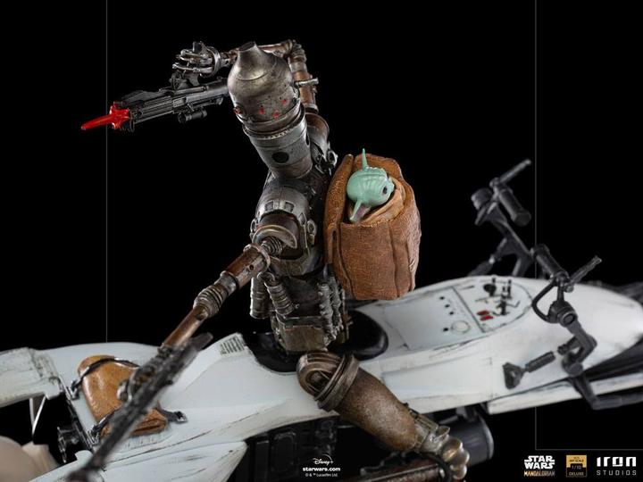 Immagine prodotto Iron Studios Statuetta di Star Wars The Mandalorian 1/10 Deluxe Art Scale IG-11 & The Child 20 cm