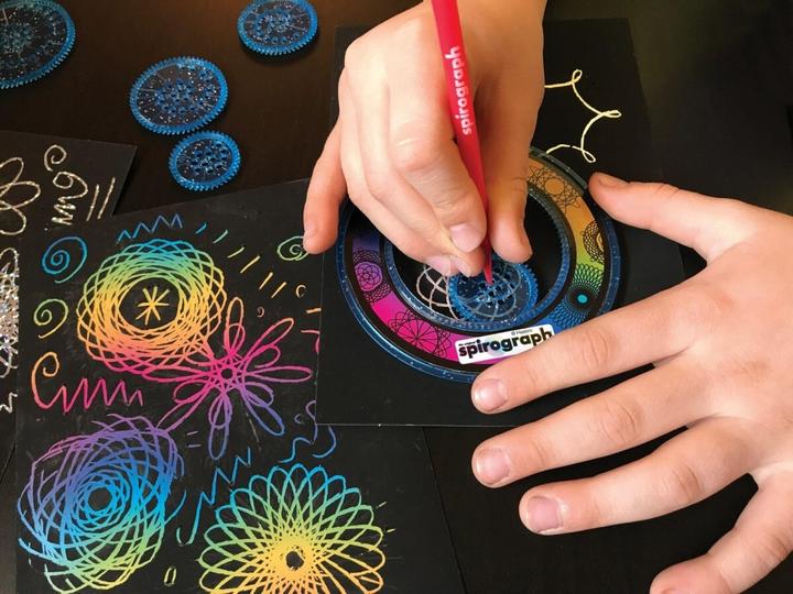 Image du produit Playmonster Spirograph Scratch & Shimmer
