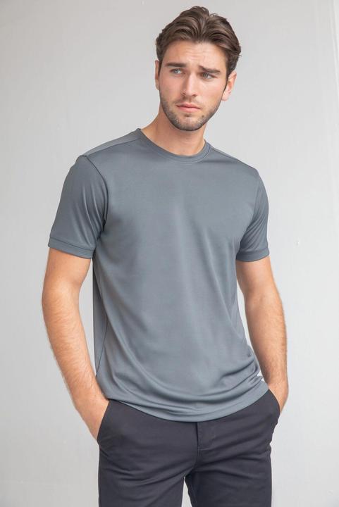 Actual product image Henbury HiCool Performance TShirt (4XL)