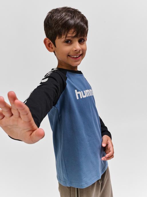 Produktbild hummel hmlBOYS T-SHIRT L/S (104)
