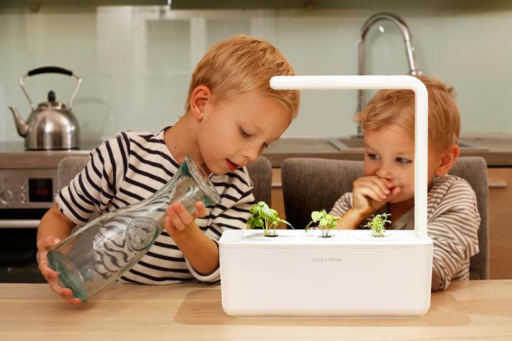 Actual product image Click and Grow Smart Garden (31.50 cm)